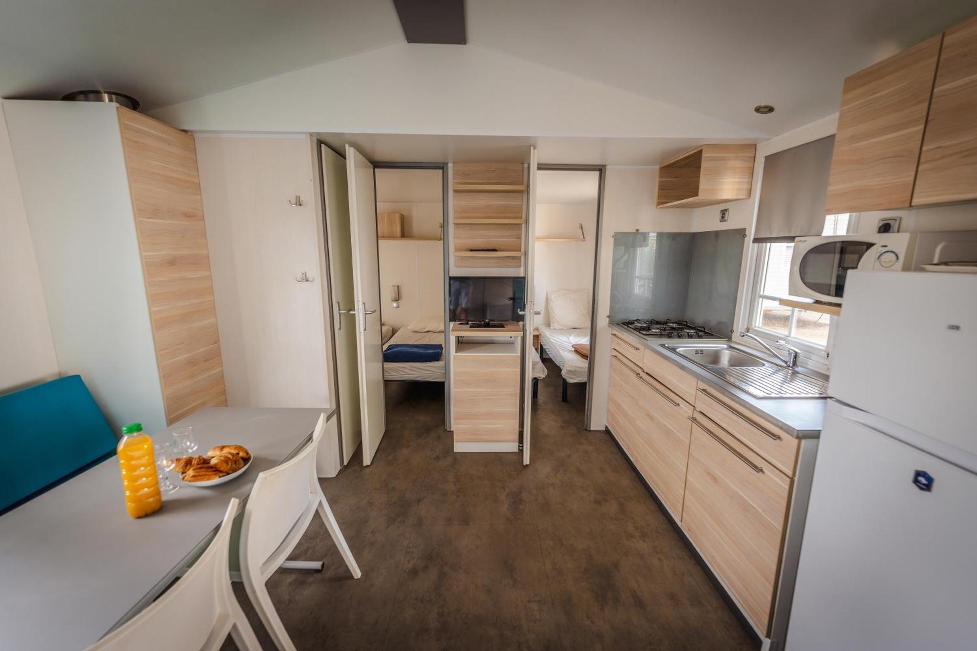 Camping Le Roucan West Виас Экстерьер фото